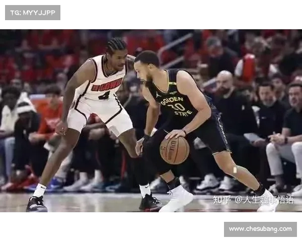 NBA花絮:那些不为人知的赛场幕后故事与球员私下趣事揭秘 NBA花絮:那些不为人知的赛场幕后故事与球员私下趣事揭秘
